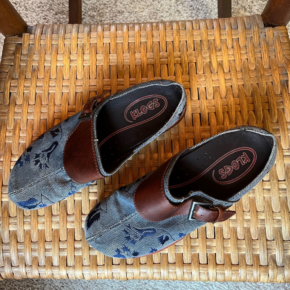 Klogs Denim Floral Tapestry Austin Slip-on Clog Mule